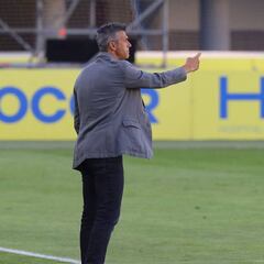 Girona y Numancia se baten en una situación límite