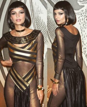 Emily Ratajkowski disfrazada de Cleopatra @emrata