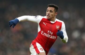 Britain Soccer Football - Arsenal v Hull City - Premier League - Emirates Stadium - 11/2/17 Arsenal's Alexis Sanchez Action Images via Reuters / John Sibley Livepic EDITORIAL USE ONLY. No use with unauthorized audio, video, data, fixture lists, club/league logos or "live" services. Online in-match use limited to 45 images, no video emulation. No use in betting, games or single club/league/player publications. Please contact your account representative for further details.