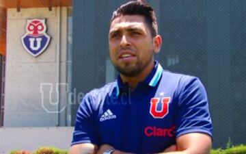 Gonzalo Jara oficializó su llegada a la U. Es fijo en el esquema de Sampaoli en la Roja.