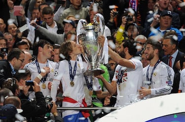 De la décima Champions del Real Madrid, lo primero que se viene a la memoria es el cabezazo de Sergio Ramos en el 93’. Pero si hay rematador tiene que haber un centrador. Y ese es Luka Modric. El mediocampista croata ha sido un imprescindible de las Copas de Europa. Otra de las instantáneas que quedaron para el recuerdo, cuando sacó un centro sobre la línea de fondo para que Cristiano Ronaldo anotara el tercero en Cardiff ante la Juventus de Turín.