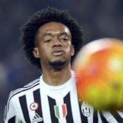 Ante los favoritos: Ospina vs. Barça y Cuadrado vs. Bayern