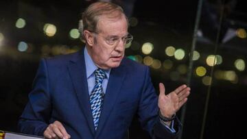 Al conocido periodista deportivo no le cayó del todo bien la sentencia del seleccionado nacional quien expresó que el América es el mejor club del mundo.