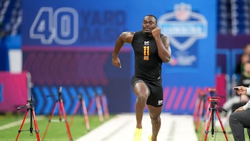 Notre Dame running back Jeremiyah Love is already getting comparisons to Eagles RB Saquon Barkley after his impressive 40-yard dash at the NFL Combine.