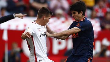 Wöber tiene roto el menisco interno de su rodilla derecha