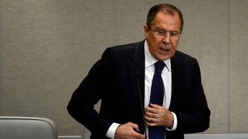 Russian Foreign Minister Sergei Lavrov leaves a hall after addressing deputies during a session of the State Duma, Russia's lower chamber of Parliament, in Moscow on June 15, 2016. / AFP PHOTO / KIRILL KUDRYAVTSEV