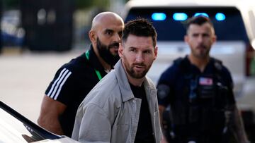 FORT LAUDERDALE, FLORIDA - MARCH 30: Lionel Messi #10 of Inter Miami arrives prior to a game against the New York City at DRV PNK Stadium on March 30, 2024 in Fort Lauderdale, Florida. Rich Storry/Getty Images/AFP (Photo by Rich Storry / GETTY IMAGES NORTH AMERICA / Getty Images via AFP)