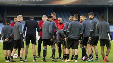 El Ajax, un cl&aacute;sico en la Champions, visita hoy al Celta en Vigo, pero en la Europa League. Ayer se entren&oacute; en el estadio c&eacute;ltico.