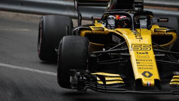 Carlos Sainz con el Renault en Mónaco.