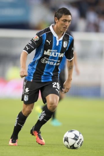 Parte de la columna vertebral de la media cancha. Su talento con el balón lo hace determinante.