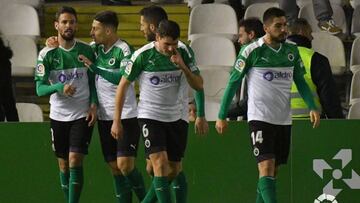 El Racing sigue sin saber ganar aun siendo mejor