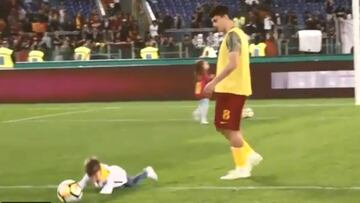 La notable parodia con que la Roma "pide" el VAR en Champions