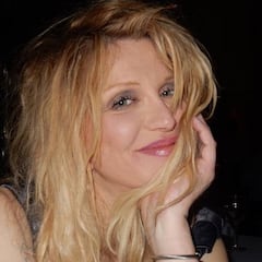 Courtney Love muestra su apoyo a Johnny Depp y confiesa que él le salvó la vida tras una sobredosis
