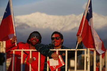 Espectacular ambiente en el Monumental para el Chile-Ecuador