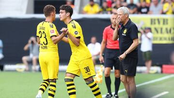 El mediocampista estadounidense, Giovanni Reyna, por fin logr&oacute; estrenarse con el Borussia Dortmund y lo hizo con un enorme golazo ante el Bremen.