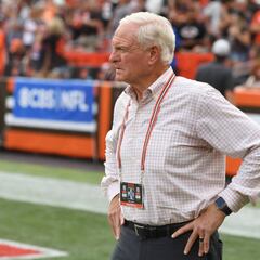 What will the Browns do about a fan who threw a bottle at owner Jimmy Haslam?