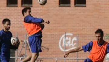 <b>EL TORALÍN REGISTRARÁ UNA GRAN ENTRADA. </b> El club espera que El Toralín registre la mejor entrada de la temporada en el partido más importante de la misma. Incluso hay posibilidades de que el estadio presente la mejor entrada en toda su historia. El entrenador de los bercianos, David Amaral, mantiene que la afición jugará un papel totalmente indispensable en el transcurso del encuentro.