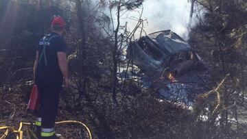 El Hyundai de Hayden Paddon terminó calcinado.