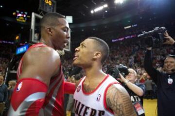 Howard, felicitando a Lillard.