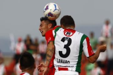 El defensor central de Palestino (29 años, argentino) se convirtió el lunes oficialmente en el primer refuerzo de Católica.
