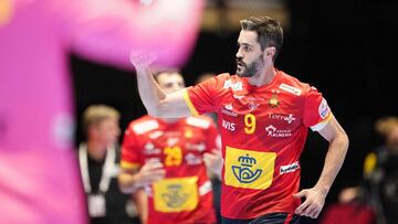 Spain's Raul Entrerrios Rodriguez reacts during the Men's EHF 2020 Handball European Championship preliminary round match between Spain and Latvia in Trondheim, Norway on January 9, 2020. (Photo by Ole Martin Wold / NTB Scanpix / AFP) / Norway O