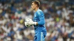 Lunin se estrena como alumno aplicado con Óscar de escudero