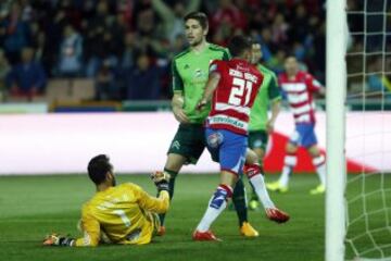 1-0. Robert Ibañez anotó el primer tanto.