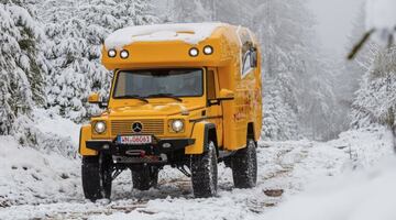 La imponente Lennson 3C te lleva a cualquier parte del mundo por 365.000 euros. No tiene grandes lujos, pero s¨ª un buen aislamiento. Es un Mercedes Benz Clase G customizado.