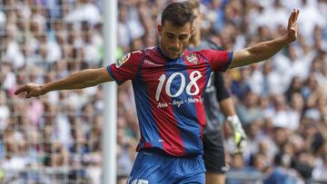 Postigo, jugador del Levante, durante un partido. 