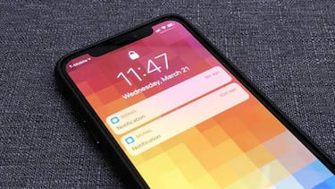 Bug en iOS 11: Siri puede leer tus mensajes ocultos incluso con el iPhone bloqueado
