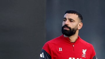 Thierry Henry se sumó a las críticas alrededor de la novela entre Mohamed Salah y el Liverpool. Destacó que los problemas se resuelven internamente.