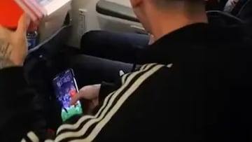 Prestianni, cazado con una foto junto a Vinicius en el fondo de pantalla de su móvil