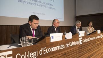 "Puede ser que Borja Iglesias y Hermoso se queden o se vayan"