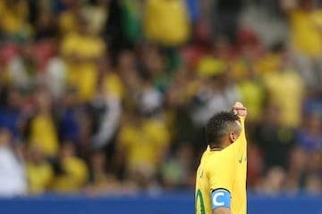 Neymar Jr #10 Brasil during the men's soccer match bewtween Brazil and Iraq at Mane Garrincha Stadium during the Rio 2016 Olympic Games