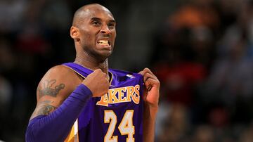 Kobe ganó el primero de sus cinco títulos en el año 2000 para luego conseguir el bicampeonato entre 2009 y 2010.