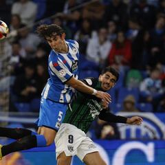 Dani Barcia, única luz del Depor ante el Sestao