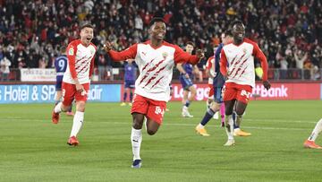 Ramazani durante un partido con el Almer&iacute;a.