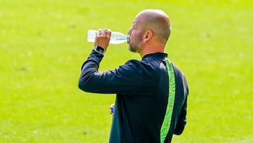 Jos¨¦ Alberto, entrenador del Racing.