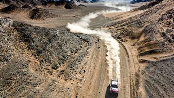 Sainz y Alonso encabezan la armada espa?ola en el Dakar