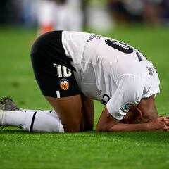 Valencia 1 - 1 Rayo Vallecano: resumen, resultado y goles del partido de LaLiga Santander