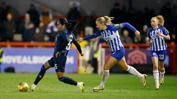 Soccer Football - Women's Super League - Brighton & Hove Albion v Chelsea - Broadfield Stadium, Crawley, Britain - January 27, 2024 Chelsea's Mayra Ramirez in action Action Images via Reuters/John Sibley