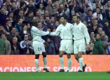 Figo, que firm¨® un partido colosal, junto a Makelele y Zidane. El portugu¨¦s asisti¨® en tres ocasiones a Morientes para que marcara.