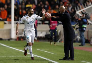 Benzema marcó el 0-2.