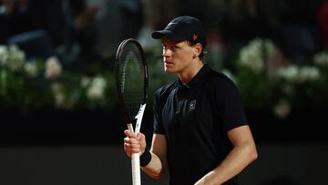 Sinner saca las garras ante Cerúndolo y ya está en cuartos