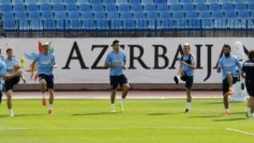LISTOS. Torres, Griezmann, Arda y compañía se emplearon a fondo ayer en la sesión en el Calderón.