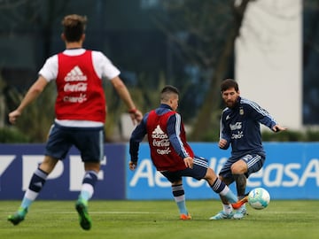 El entrenamiento de la Selección en Ezeiza, en imágenes