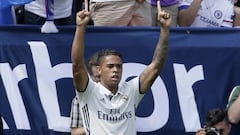 Zidane sobre el juvenil Mariano: "Se queda con nosotros"