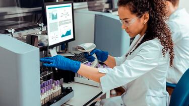 Fórmate como técnico superior de laboratorio con ciclos 100% ‘online’