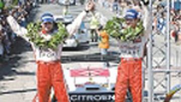 Loeb y Elena, en el podio.