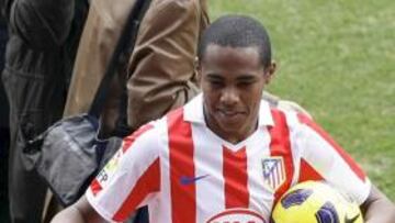 "Ronaldo y R. Carlos me hablaron bien del Atleti"